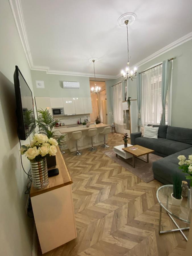 Pj Apartment ブダペスト エクステリア 写真